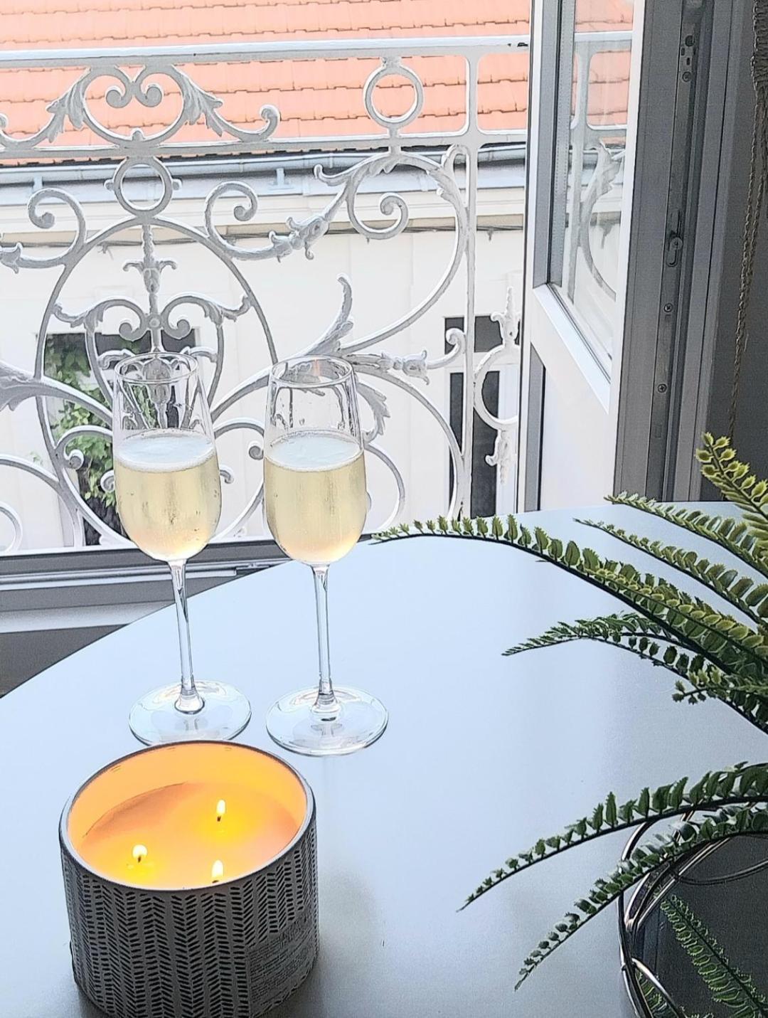Artists Apartment Montpellier-Place De La Comedie المظهر الخارجي الصورة